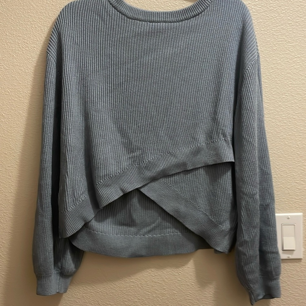 Lululemon sweater. NWOT size large